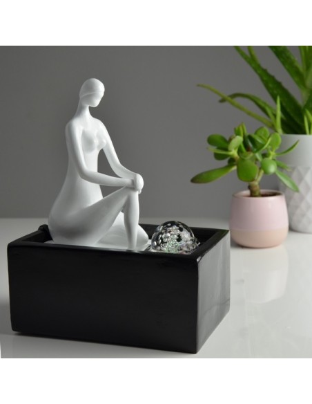 Fontaine Moderne Amor Blanc 