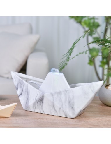 Fontaine Cristal Line Sailing