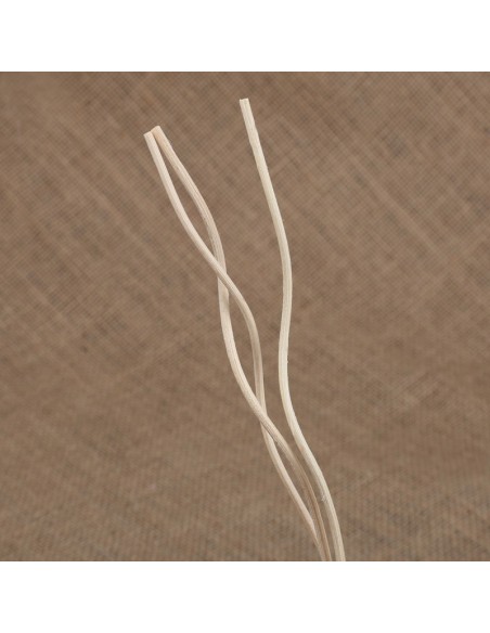 Bâtonnets de diffuseur longs et ondulés en rotin